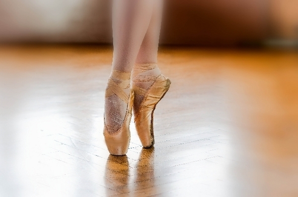 【夢占い】吉凶を占う！足にまつわる夢4つ