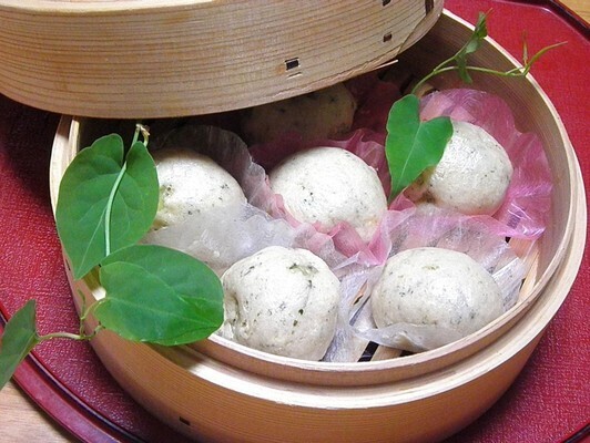 【ムーンダイエット】9月の新月スイーツは食物繊維が豊富な「ほうれん草とかぼちゃの饅頭」！