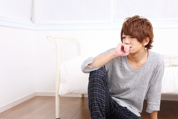 「すっぴんでも可愛い」に騙されるな！彼女のすっぴんに対する彼氏の本音・４選