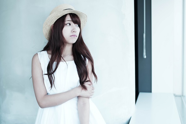 彼氏がほしいけど…マイナス思考が渦巻いて恋愛ができない時の対処法・４つ