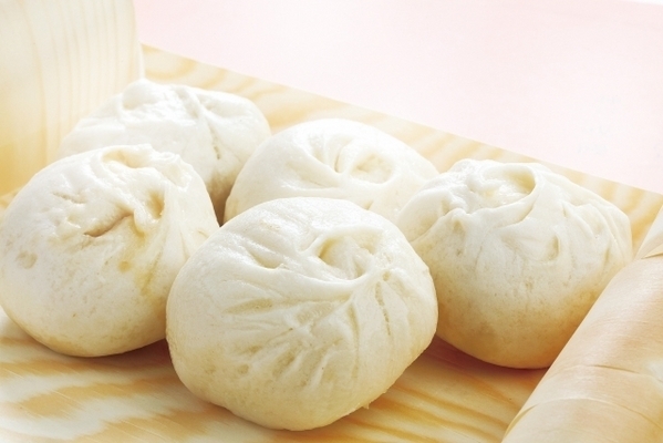 12星座あるある「肉まんを食べるとき」