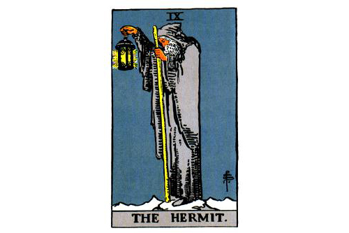 マイペースで慎重な『隠者』のカードに秘められた恋愛に役立つメッセージ