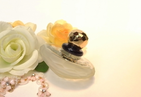 上手に使えばイメージアップ！「香水」を心地よく楽しむ方法