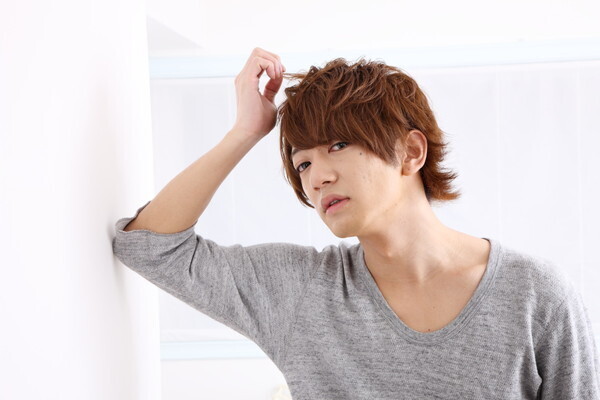 興味がないからってこれはダメ！男性に連絡先を聞かれたときの「NGな断り方」４選