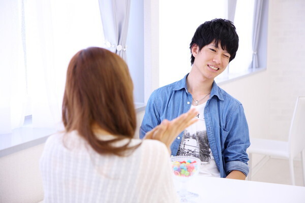 見直してみて！男子がドン引きする「食べ方ブス」・４選