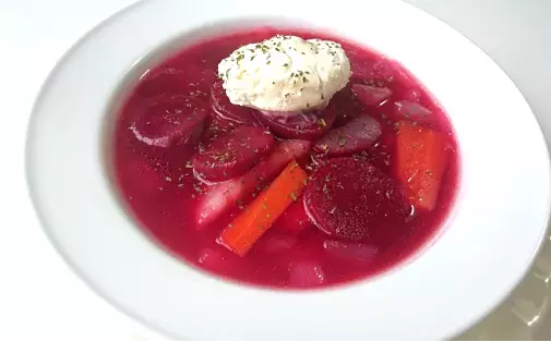 恋を引き寄せる魔法のレシピ「ボルシチ」