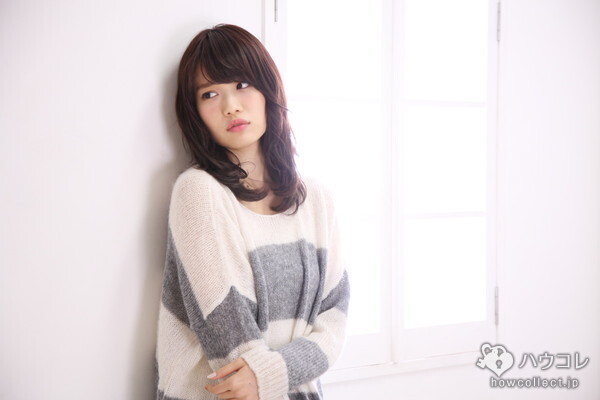 アテンションプリーズ！男子が「どうしたの？」と声をかけたくなる女子の仕草・５選