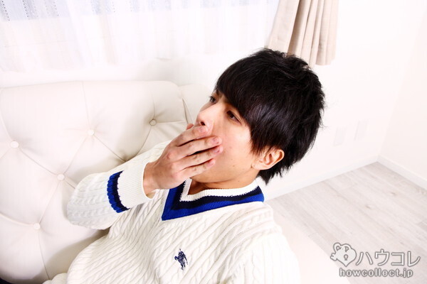 無意識にしちゃってない？男子が見るだけでゾッとしちゃう女子の変なクセ・５つ