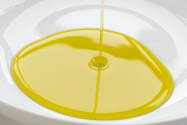 美容と健康の大敵？それとも味方？知っておきたい「油」のこと