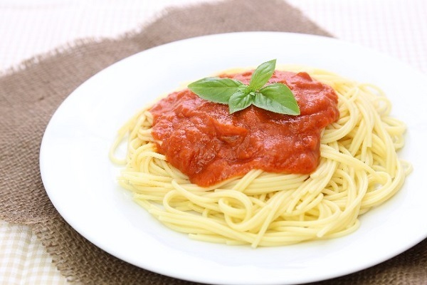 12星座別「パスタを食べるとき」あるある　蟹座はミートソーススパが好き？！