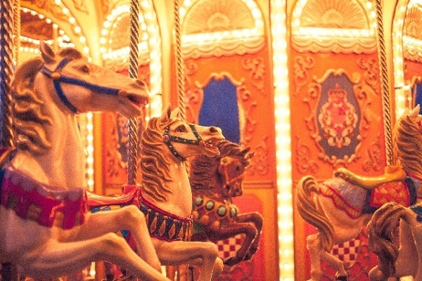 選ぶアトラクションは！？『遊園地の夢でわかるあなたの人間関係に必要なアクション』