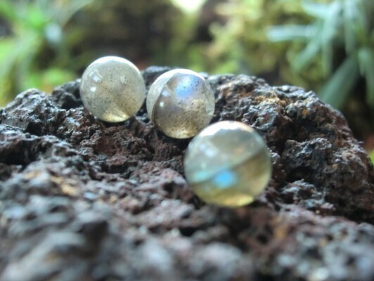 あなたの願いを叶えてくれる！効用別パワーストーン大辞典　～才能開花～