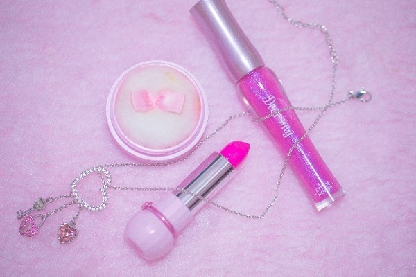 「いつまで女子気分？」と失笑されるオバサンにならないように今から気を付けたいこと