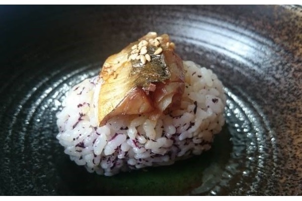 陰陽五行でモテ女子に！オーラを整え魅力を高める恋愛レシピ　秋生まれ編