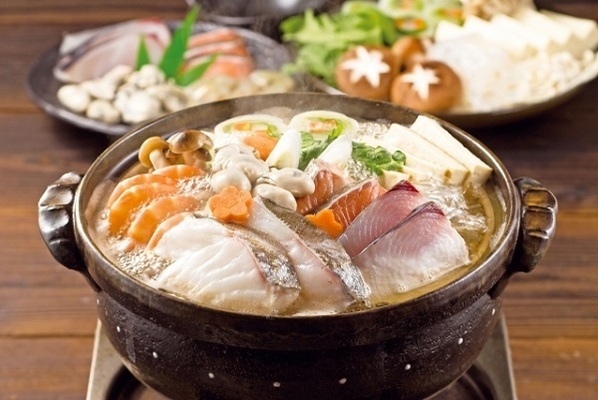 冬こそ痩せるチャンス！あったか美味しい「鍋ダイエット」のススメ