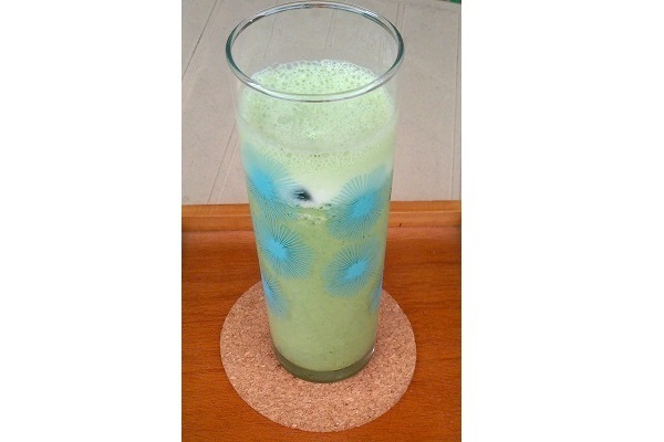 【ムーンダイエット】2月の新月スイーツは「小松菜のダイエットジュース」