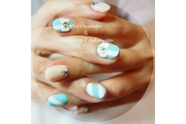 デコ好き女子必見！デコ盛りネイル2016－盛っても大人っぽい指先のポイント