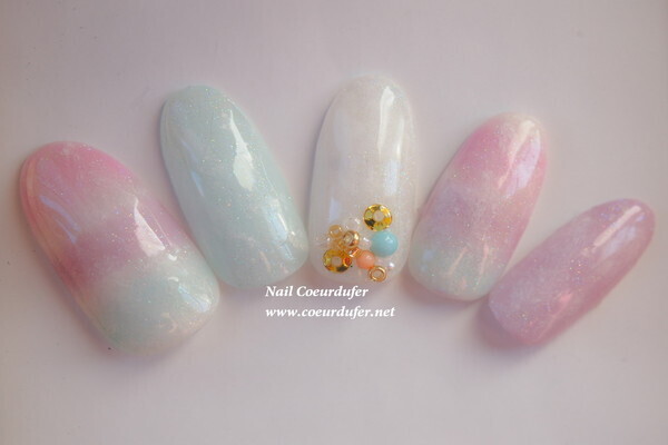 まるでプロ？！セルフジェルネイルでもプロっぽく見せる３つのポイント