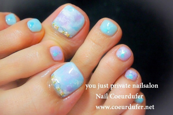 ペディキュア？それともジェル？フットネイル、爪の状態別チェックリスト