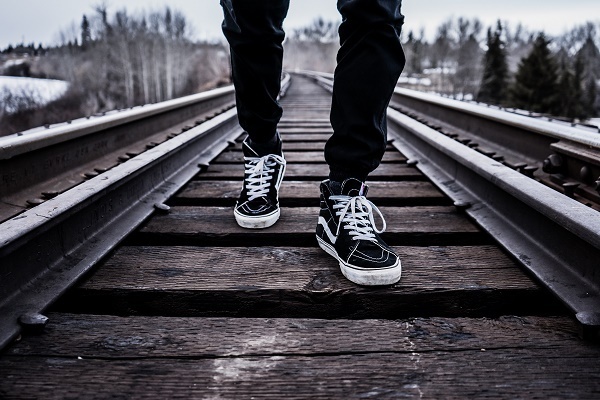 「お前、胸まな板やん」男子に言われて傷ついたひと言ってなに？