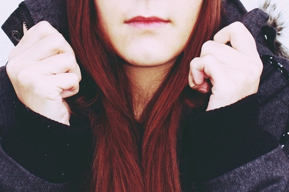 短期間で速攻 二重あご解消エクササイズで小顔をゲット ウーマンエキサイト 1 3