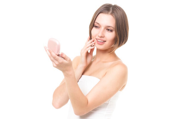 「ナチュラル肌」がベビーパウダーで？！彼モテメイクへの最短距離！