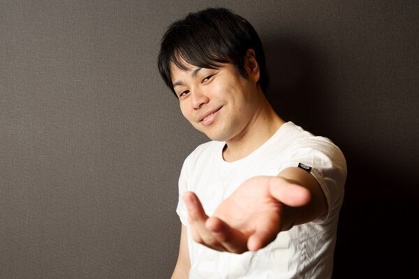 ポジティブ男子代表：ノンスタイル・井上裕介さんインタビュー 「恋愛ポジティブ女子に生まれ変わりたいなら、僕に抱かれに来てください！」