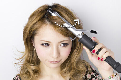 前髪を切りすぎた時のお助けテク！流し前髪の作り方