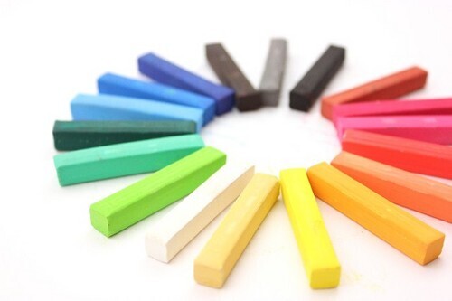 ネイルや持ち物に取り入れたい！2014年のラッキーカラーとは？