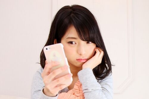 スマホでお肌がボロボロに 美肌を守るためにすべきこと ４つ 14年3月13日 ウーマンエキサイト 1 3