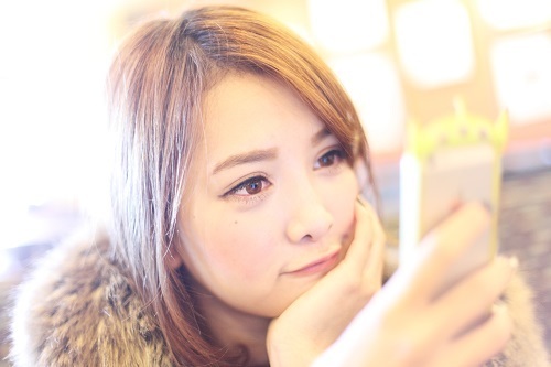 パス出し上手になる！男性から連絡先を聞いてもらうテクニック・５つ