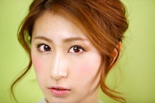 自まつげ派は必見！「医療用まつげ美容液」で目ヂカラを上げる方法