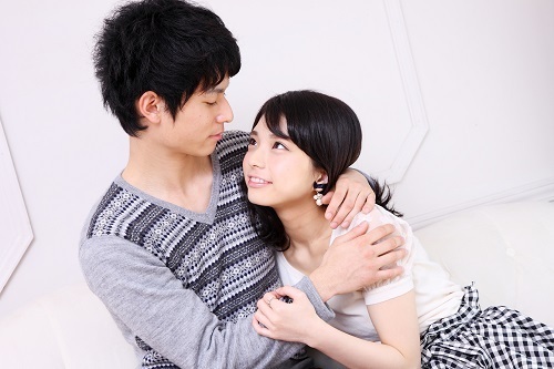 ワガママ男子の心を掴む「万能スポンジ女子」の特徴・４つ