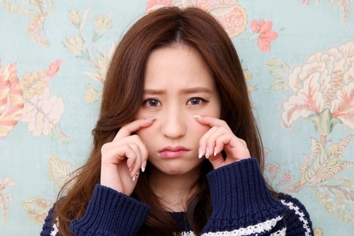 老け顔に見えるシワ！原因と解消方法は？