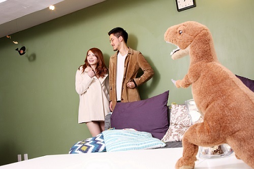 あんなところに！？カレが元カノグッズを隠しておく場所・５選