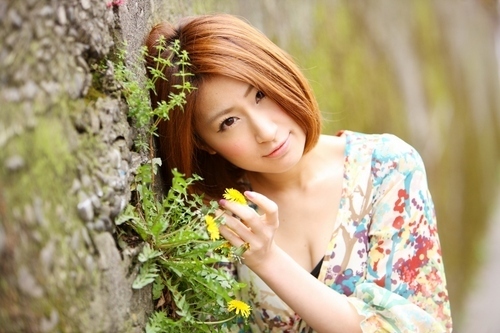 女性らしさUP！「デコルテ美人」になる４つのコツ