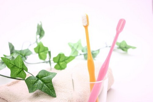 暑い夏には要注意！歯が溶けてしまう「酸蝕症」を防ぐには？