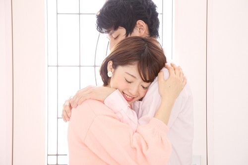 なぜ恋に落ちるか知ってる？人が恋愛感情を抱くワケ・４つ