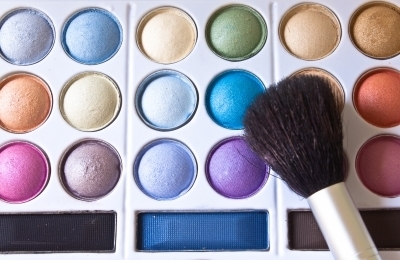 【夢占い】幸運を招くコスメグッズの夢・4つ