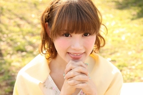 てへぺろ♪が似合う舌に！「舌磨き」で女子力アップする方法