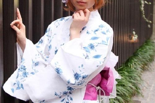 残念すぎ！魅力激減な「浴衣ブス」・４選