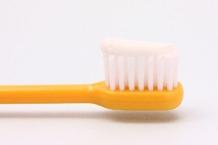 美しい口元に！歯科医が教える「歯磨き粉を選ぶポイント」とは？