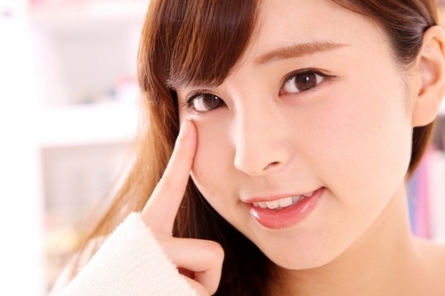 東洋医学的、目の使い過ぎがキレイを妨げる理由４つ