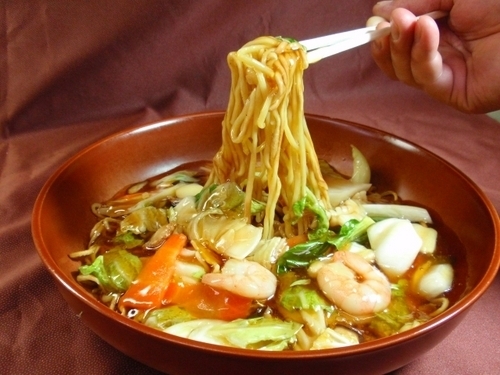 炭水化物と〇〇を一緒に食べよう！「太らない外食」のコツ