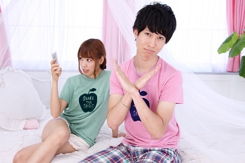 男性が「なんか話しかけにくい・・・」と感じる女性の特徴・４つ