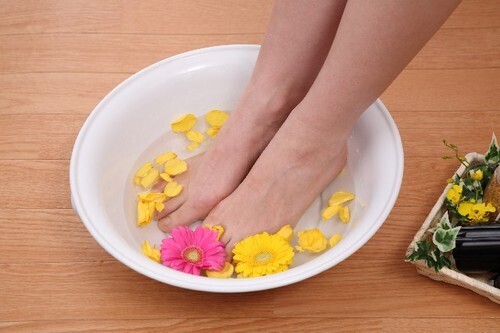 秋冬にキレイを作るのはコレ！足湯がオススメな理由とそのやり方