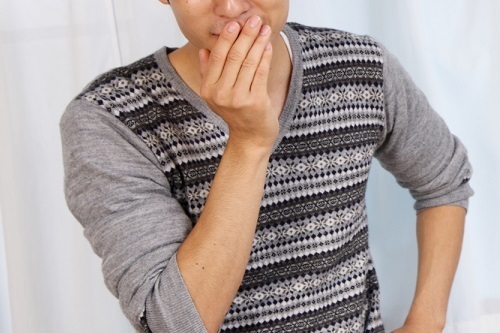 「いい人オーラ」は詐欺師の獲物！？騙されやすい男性の特徴・４選