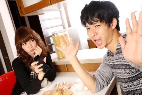 LINEが引き起こす恋愛のコミュニケーションストレス・４つ