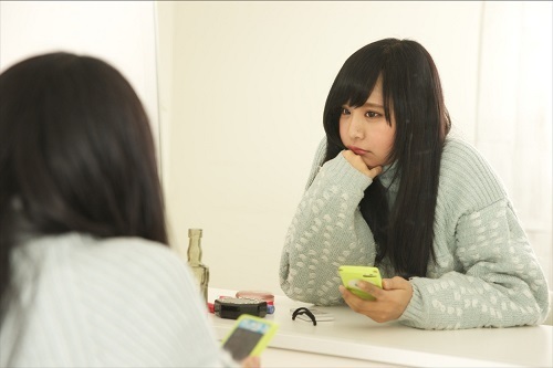 「笑顔が一番」とは言えない！男性が引く笑い方・４つ