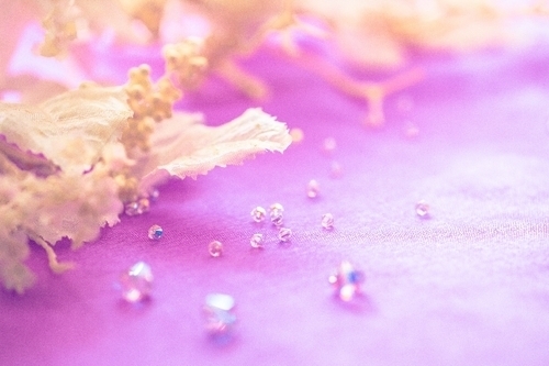 意中の彼から連絡を引き寄せ、あなたの魅力をひきだす『姫風水』